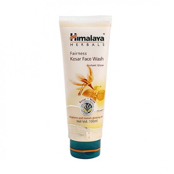 Tube of Himalaya's Fairness Kesar 100 ml Face Wash